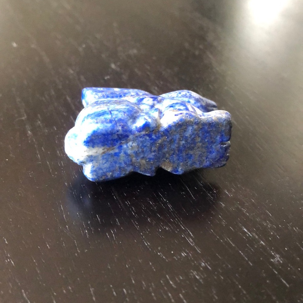 Lapis carved bunny - Picture 5 of 8